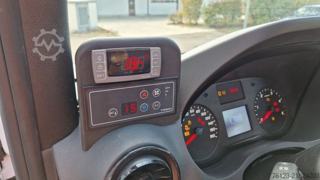City bus MERCEDES-BENZ Bürgerbus Sprinter 907  Niederflur 9 Sitze