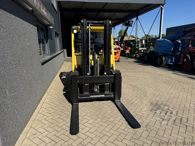 Hyster H4.0FT6 Duplo 260 Freelift / Sideshift 4th function Diesel 2012 Container truck HYSTER H4.0FT6 Duplo 260 Freelift / Sideshift 4e functie Diesel 2012 Container truck