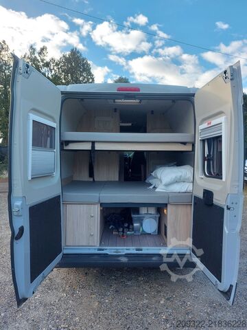 Wohnwagen/Wohnmobil Fiat Ducato Weinsberg Carabus 600K | 2023 | EURO 6 | Venditore professionale