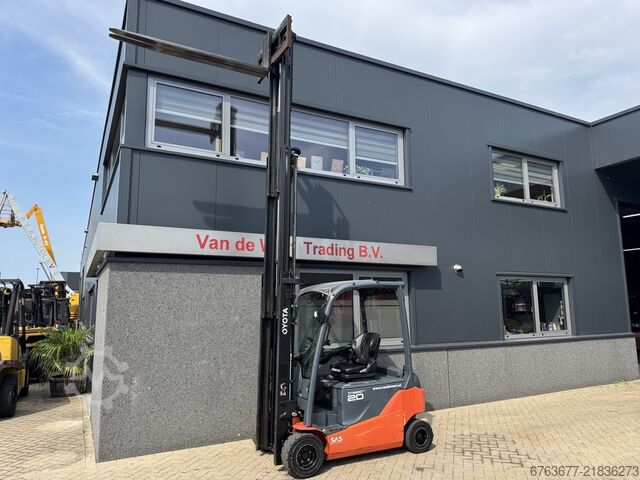 Toyota 8FBM20T Triplex 470 Freelift / Sideshift Electric 2017 6535 Hours TOYOTA 8FBM20T Triplo 470 Freelift / Sideshift Elektrisch 2017 6535Hours
