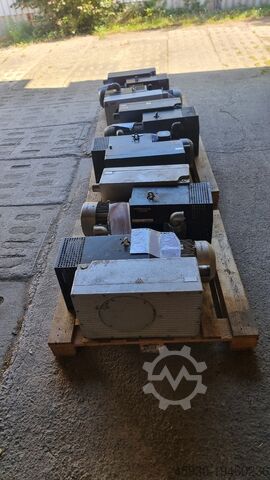Rotary vane vacuum pump Rietschle VC300 VC303
