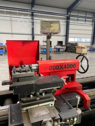 Center Lathe YAW MACHINE TOOL CW800B x 4000