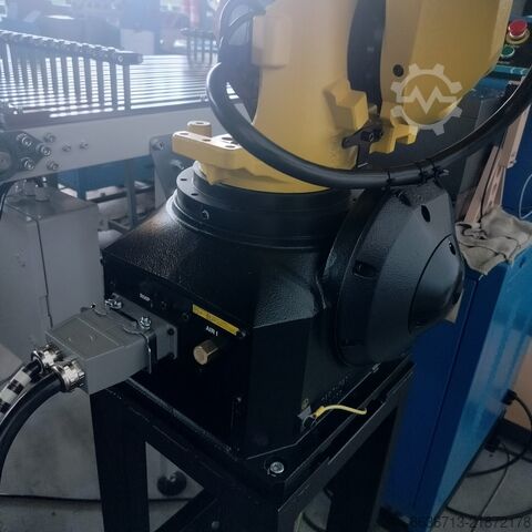 Industrial robot FANUC M-10iD/12