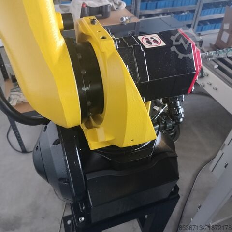 Industrial robot FANUC M-10iD/12