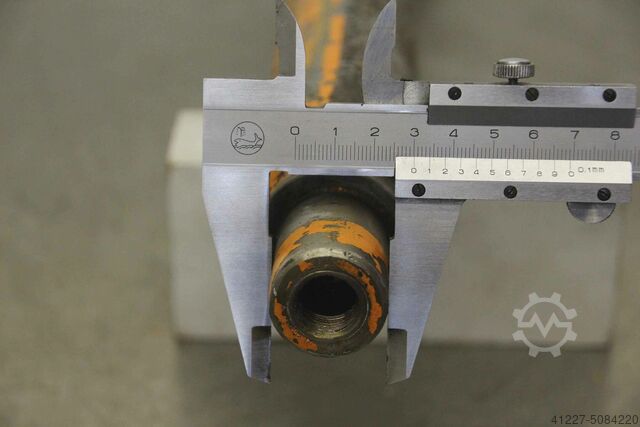 Hydraulikzylinder unbekannt Hub 346 mm
