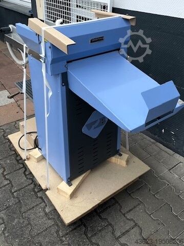 Automatic grooving and creasing machine Binderhaus R 36 LCD Rillmaschine