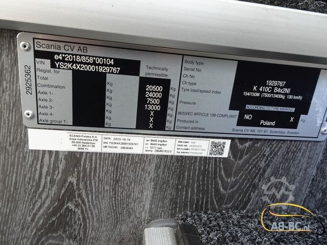 Motor coach SCANIA Higer Touring HD 51 Sitze, Euro 6