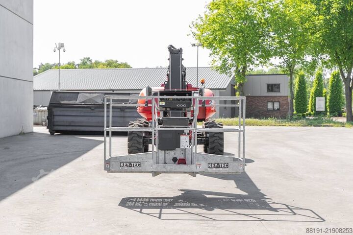 Articulated boom lift Manitou 200 ATJ