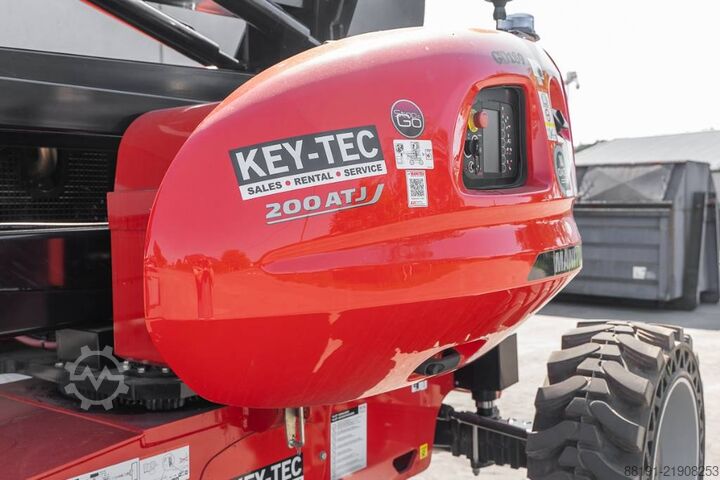 Articulated boom lift Manitou 200 ATJ