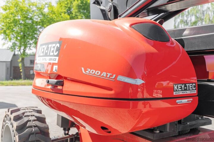 Articulated boom lift Manitou 200 ATJ