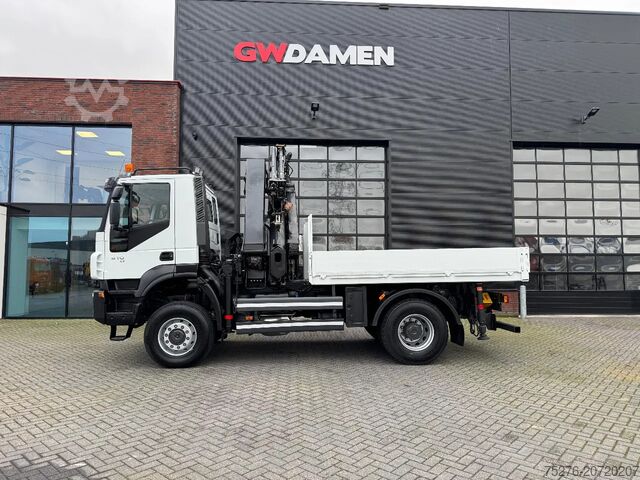 Kranwagen Iveco Trakker 410 4x4 Hiab 244-5 + Fly jib , winch 12...