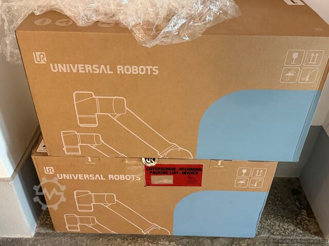 Industrial robot Universal Robots UR12e