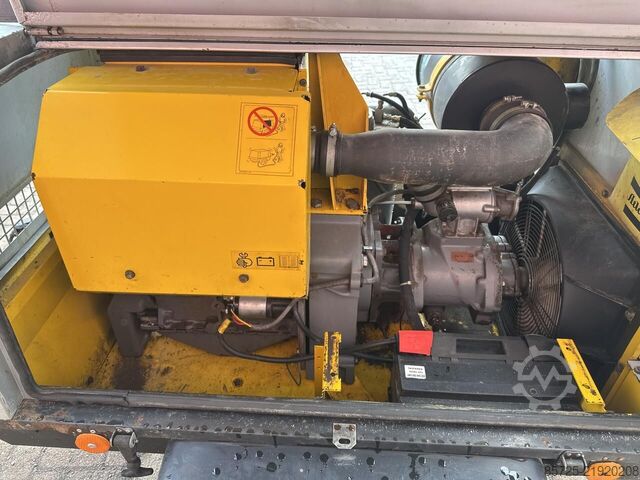 Compressor  Lucht compressor - Gebruikt
