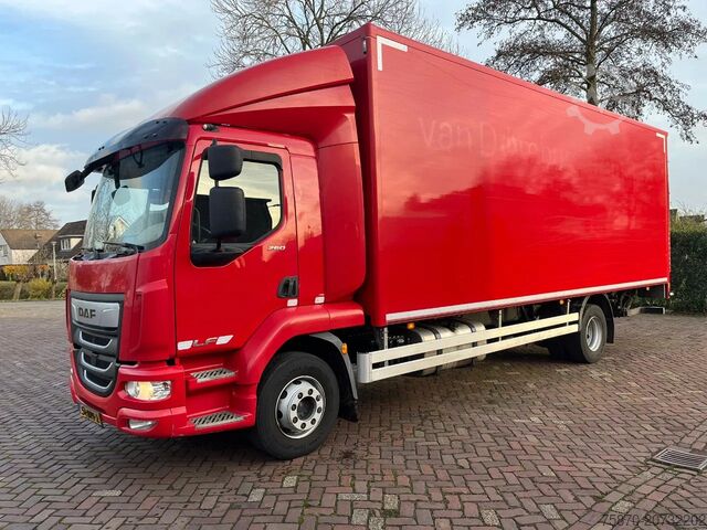 Koffer DAF LF 260 FA
