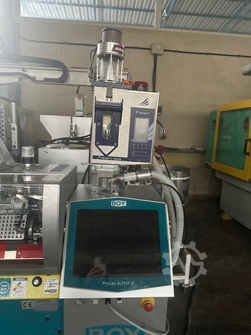 Injection molding machine Boy XS