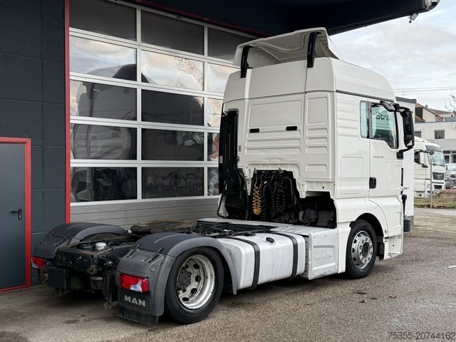 Volumen SZM MAN TGX 18.440 XLX MEGA Klimaauto Motorbremse 2xTank