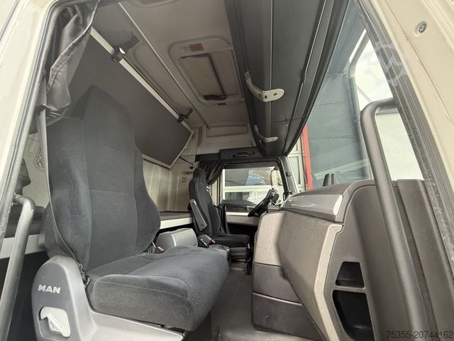 Volumen SZM MAN TGX 18.440 XLX MEGA Klimaauto Motorbremse 2xTank