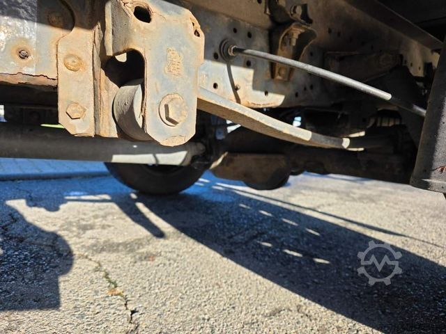 Transporter mit Koffer IVECO 35S15/ 35-150 Koffer, Klima, manuelle Schaltung