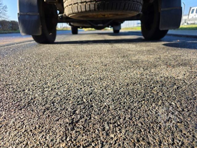 Transporter mit Koffer IVECO 35S15/ 35-150 Koffer, Klima, manuelle Schaltung