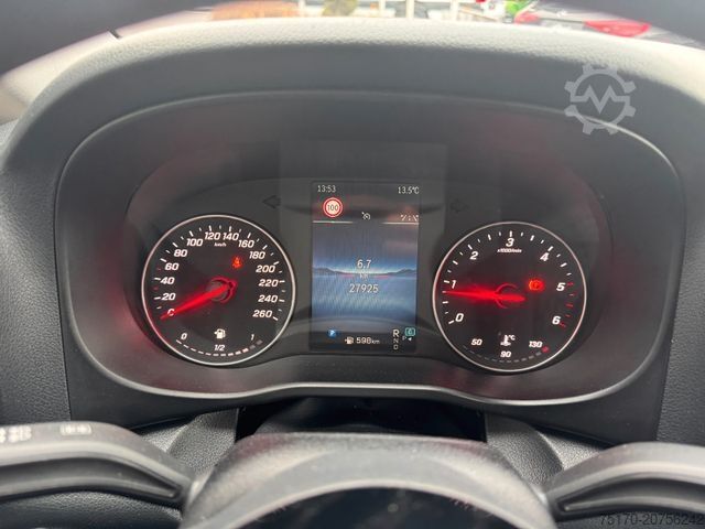 Kleinbus MERCEDES-BENZ Vito 116 CDI Tourer Kamera MBUX 2xKlima