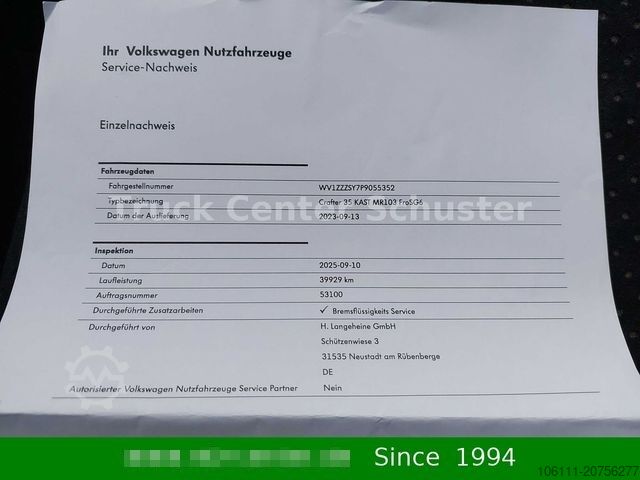 Minibus VOLKSWAGEN Crafter 35 2,0TDi 140PS MR2 HochFWD/AHK3,0t