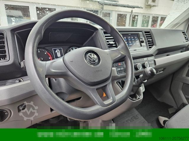 Minibus VOLKSWAGEN Crafter 35 2,0TDi 140PS MR2 HochFWD/AHK3,0t