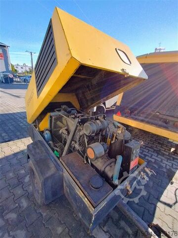 Mobiler Kompressor KAESER M32
