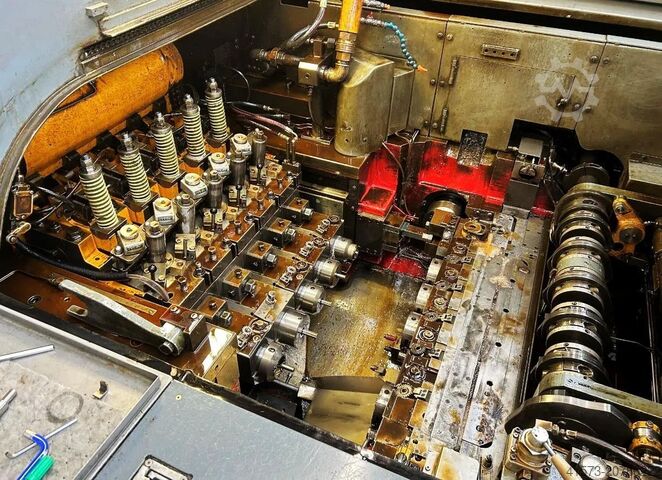 5 die - 5 blow progressive header SAKAMURA BPF540