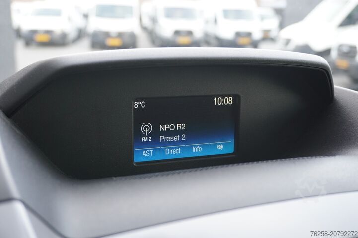 Delivery van Ford Transit 2.0 TDCI L3H2 130PK EURO 6 - Airco - Tr...