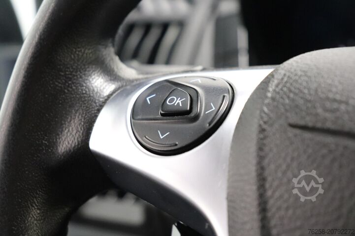 Delivery van Ford Transit 2.0 TDCI L3H2 130PK EURO 6 - Airco - Tr...