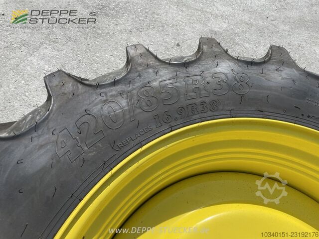 BKT 420/85 R38 Agrimax RT 855 BKT 420/85 R38 Agrimax RT 855