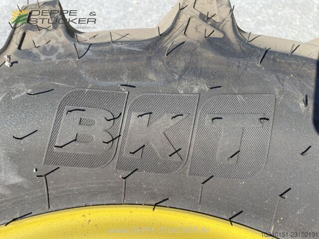 BKT 280/70 R20 Agrimax RT 765 BKT 280/70 R20 Agrimax RT 765