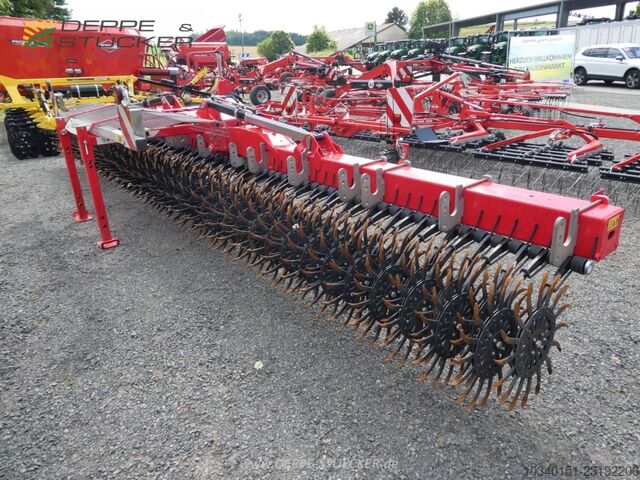 Pöttinger Rotocare V 8000 Rollhacke Pöttinger Rotocare V 8000 Rollhacke