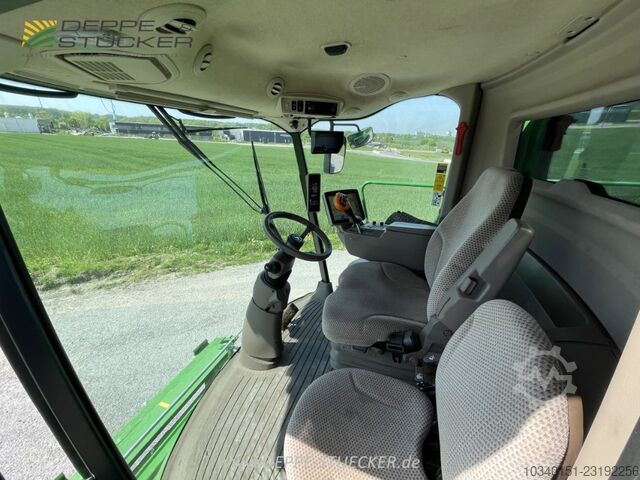 John Deere T560i HillMaster John Deere T560i HillMaster