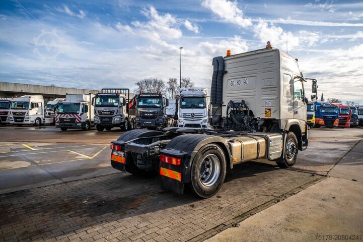Standard-SZM VOLVO FMX 460 GLOB + HYDR