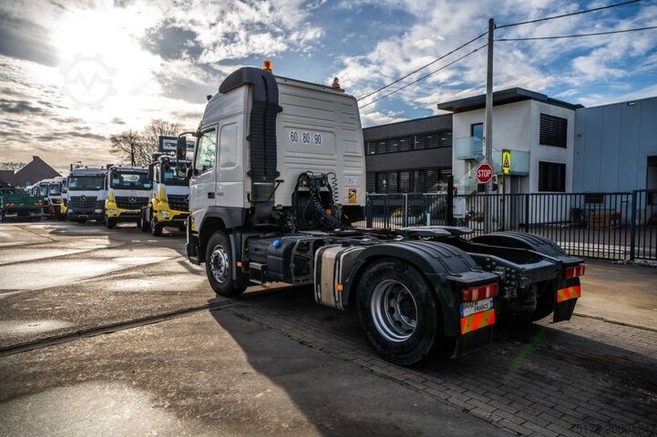 Standard-SZM VOLVO FMX 460 GLOB + HYDR