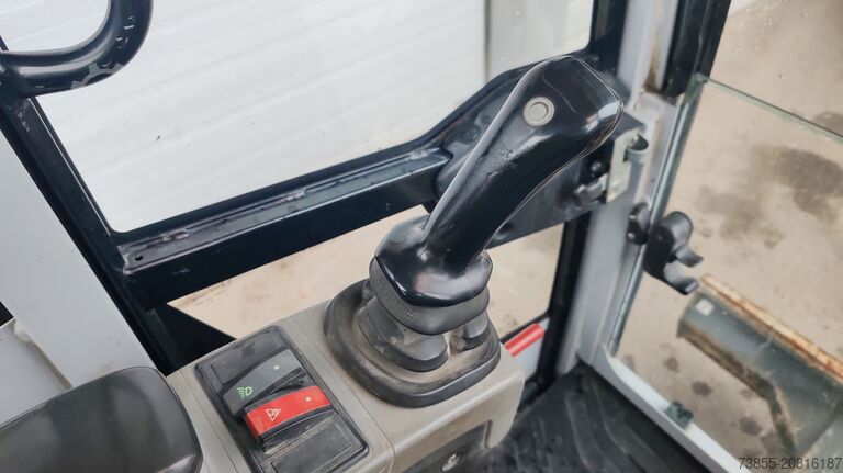 Minibagger < 7t Wacker Neuson EZ26