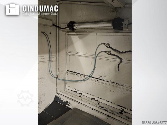 VERTIKALES BEARBEITUNGSZENTRUM Hurco VMX 24t