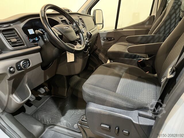 Platform truck with crane Ford Transit 350 2.0 TDCI L2H1 Trend MHEV 130 PK Ope...