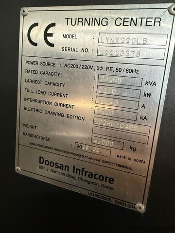 CNC lathe Doosan Lynx 220LB