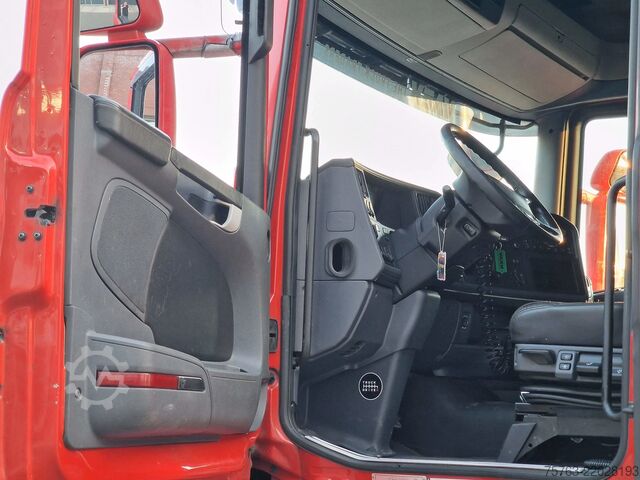 Suitcase Scania R580 V8 Topline 6x2 - Box with sidedoors - Reta...