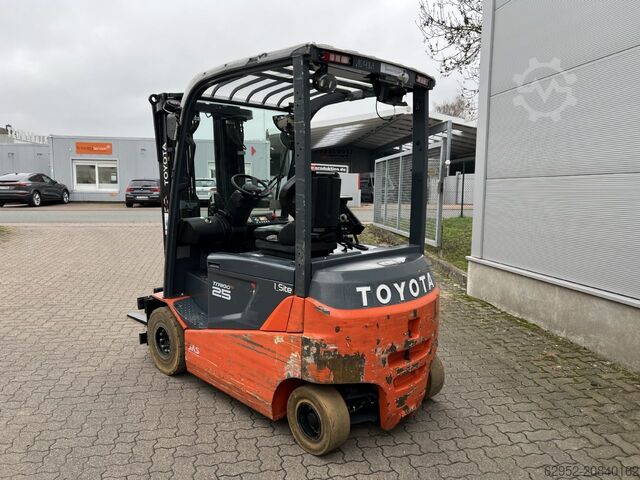 Elektro 4 Rad-Stapler Toyota 8 FBMKT 25