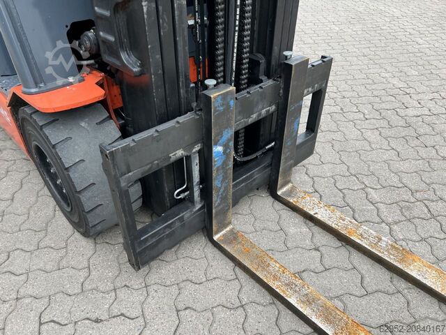 Elektro 4 Rad-Stapler Toyota 8 FBMT 30