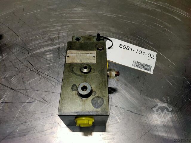 Liebherr A904C-10040875-Counter balance valve Liebherr A904C-10040875-Counter balance valve