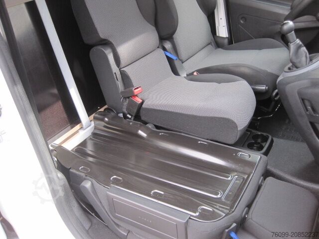 Customized van Peugeot Partner HDI Hygieneausbau 3-Sitzer M+S