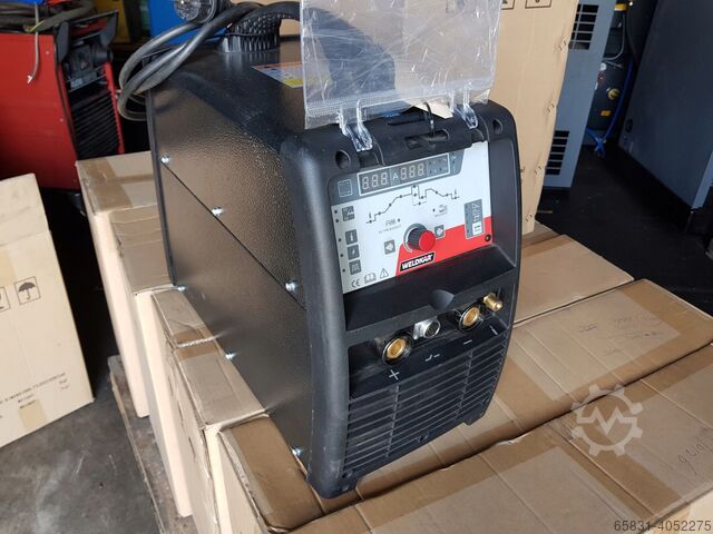 TIG WELDKAR WK 2025 AC/DC PULS, 200A WELDKAR WK 2025