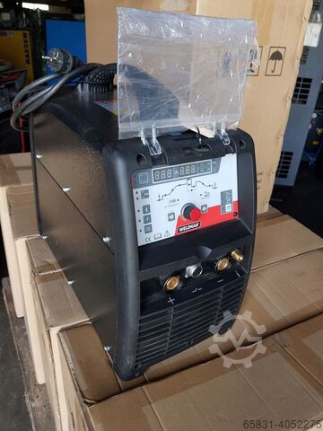 TIG WELDKAR WK 2025 AC/DC PULS, 200A WELDKAR WK 2025