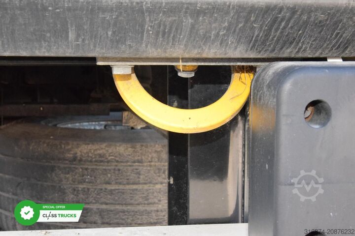 Reefer semitrailer KRONE SDR Cool Liner FP 60 ThermoKing SLXi 300