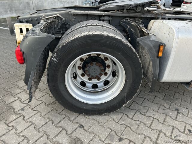 Standard-SZM DAF XF 440 FT SC / 942 dkm / Tacho V2 / 2 Tanks / N...