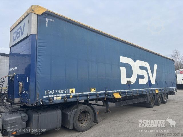 Auflieger mit Pritsche & Plane Schmitz Cargobull Semitrailer Curtainsider Mega